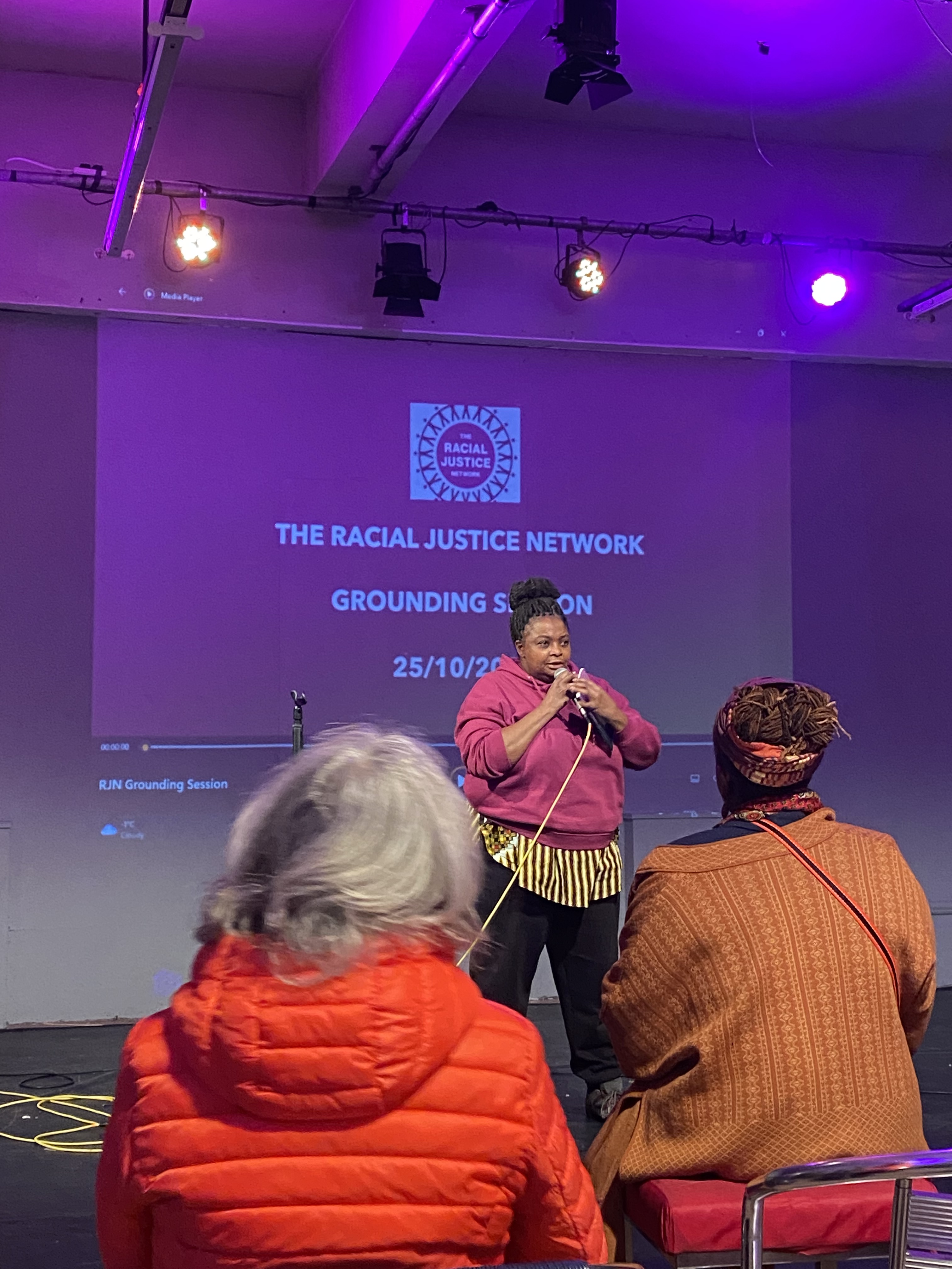 RJN Grounding Session with speaker on stage
